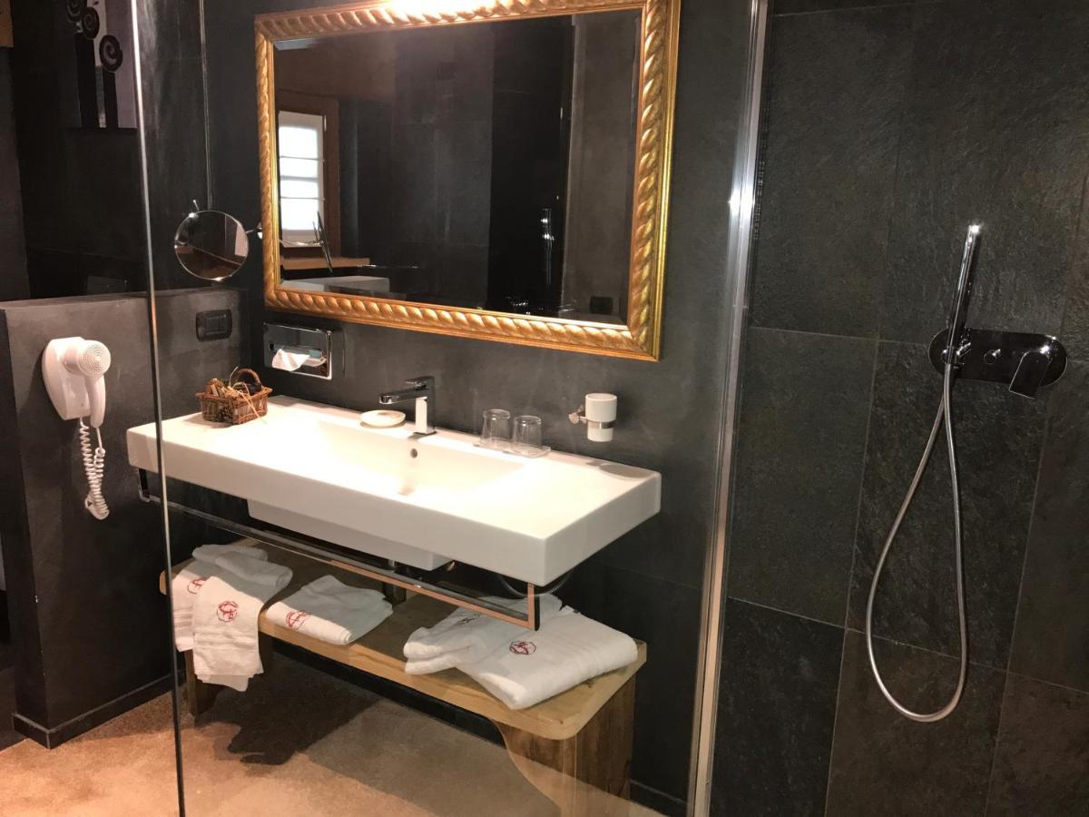 Relais Du Chateau Blanc La Thuile Zewnętrze zdjęcie